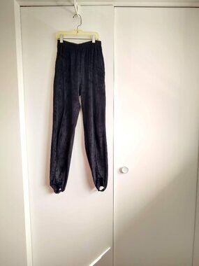 vintage 80s black velvet velour stirrup pants